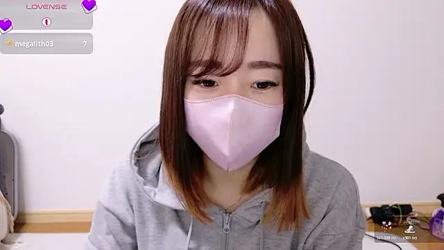 Rio chan  online show from November 24, 1:00 pm