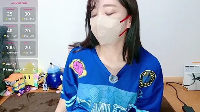 Rio chan  online show from August 3, 11:59 am