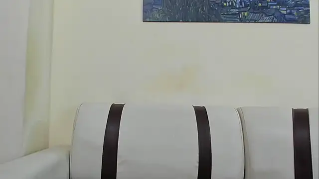Snapshot of lunainsane58 chatting on April 25, 10:29 pm lunainsane58 online show from April 25, 10:29 pm