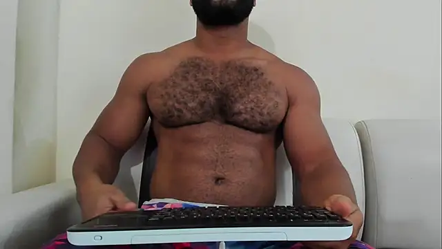 Snapshot of lunainsane58 chatting on May 3, 8:59 pm lunainsane58 online show from May 3, 8:59 pm