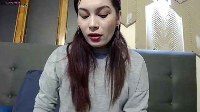 Snapshot of _yuyi chatting on October 15, 10:32 pm  yuyi online show from October 15, 10:32 pm