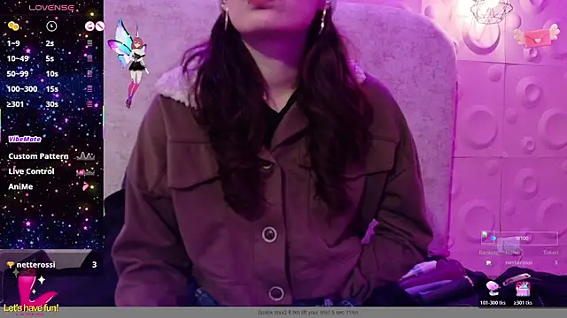 Snapshot of _yuyi chatting on November 2, 11:56 am  yuyi online show from November 2, 11:56 am