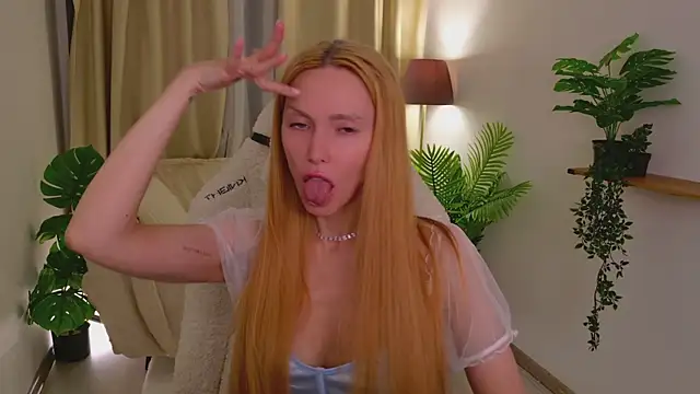 Love Call online show from July 25, 2:20 am