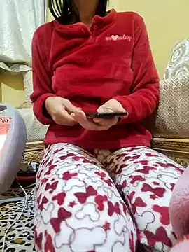jihane-44 online show from January 5, 2:52 pm