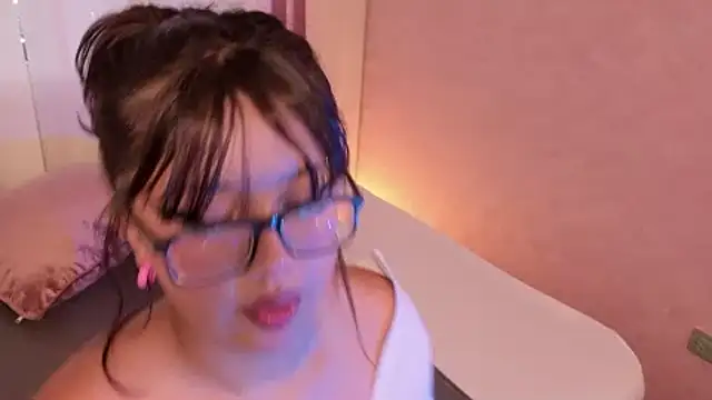 Snapshot of missy_taylor_ chatting on September 18, 8:33 pm missy taylor online show from September 18, 8:33 pm