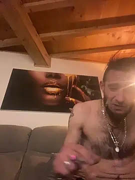 Bigkisslove online show from March 28, 3:06 am