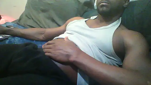 Snapshot of Pabazthal chatting on February 16, 10:39 pm Pabazthal online show from February 16, 10:39 pm