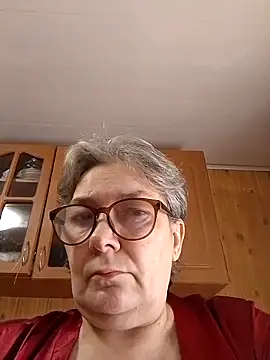 Snapshot of IrinaSweet54 chatting on March 14, 8:42 am IrinaSweet54 online show from March 14, 8:42 am