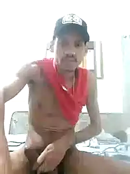 Snapshot of R7289 chatting on March 18, 7:08 am R7289 online show from March 18, 7:08 am