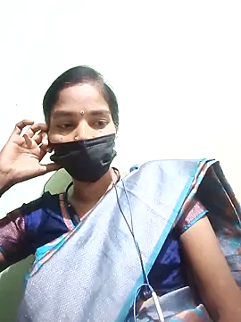 anusiya01 online show from September 21, 3:57 pm