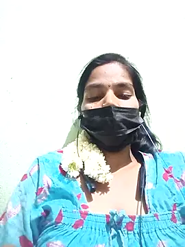 anusiya01 online show from September 26, 6:45 pm