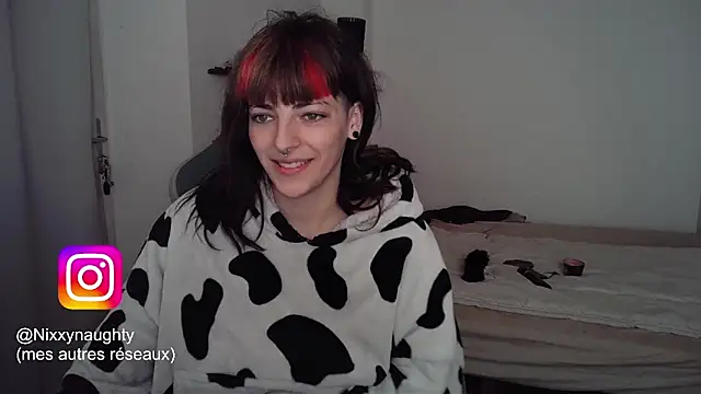 Nixxy naughty online show from February 10, 7:28 pm