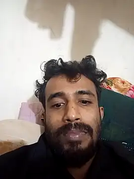 Snapshot of MDROBEL007 chatting on February 3, 2:44 pm MDROBEL007 online show from February 3, 2:44 pm