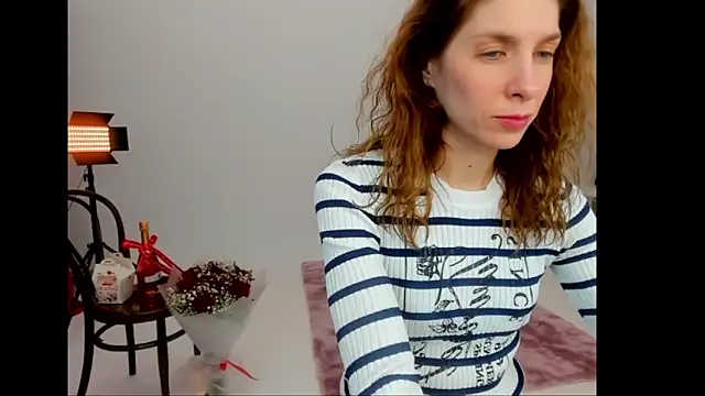 YourSuperModel online show from February 15, 2:03 pm