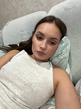 emma nlo online show from January 6, 2:36 pm
