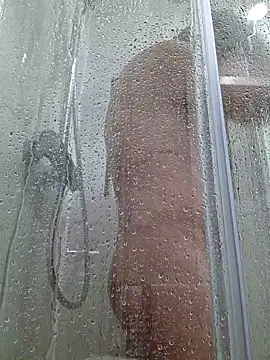 Snapshot of axecoman60 chatting on February 11, 6:40 am axecoman60 online show from February 11, 6:40 am