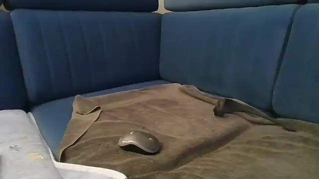 Snapshot of axecoman60 chatting on February 22, 9:04 pm axecoman60 online show from February 22, 9:04 pm