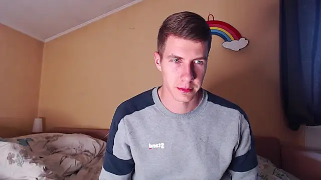 Snapshot of Chris_Brien chatting on October 23, 3:50 am Chris Brien online show from October 23, 3:50 am