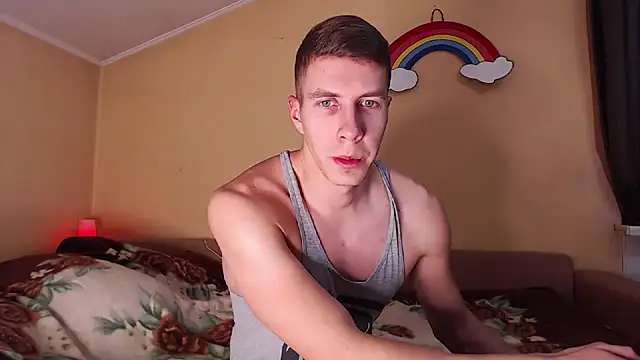 Snapshot of Chris_Brien chatting on December 2, 9:47 am Chris Brien online show from December 2, 9:47 am