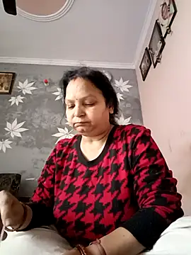 Kavya kapoor online show from February 15, 4:03 am