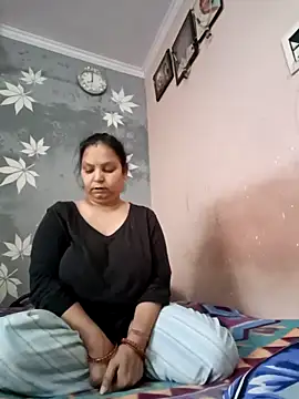 Kavya kapoor online show from February 18, 2:27 am