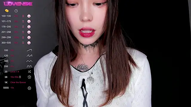 Dark Ester online show from November 21, 10:03 am