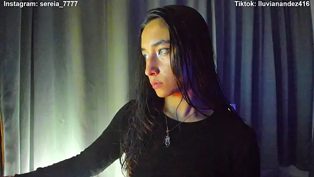 Snapshot of sereia_7777 chatting on December 14, 11:56 pm sereia 7777 online show from December 14, 11:56 pm