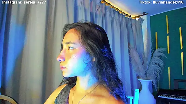 Snapshot of sereia_7777 chatting on March 11, 10:09 pm sereia 7777 online show from March 11, 10:09 pm