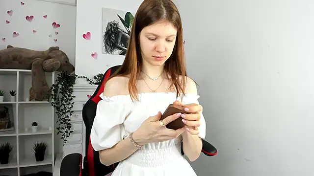 Baby Evalena online show from February 11, 4:55 am