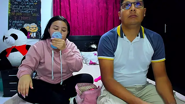 Ari And Abdie online show from February 26, 11:52 am