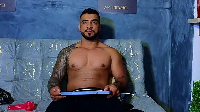 Snapshot of ERIC_HARRISON chatting on September 26, 11:03 am ERIC HARRISON online show from September 26, 11:03 am