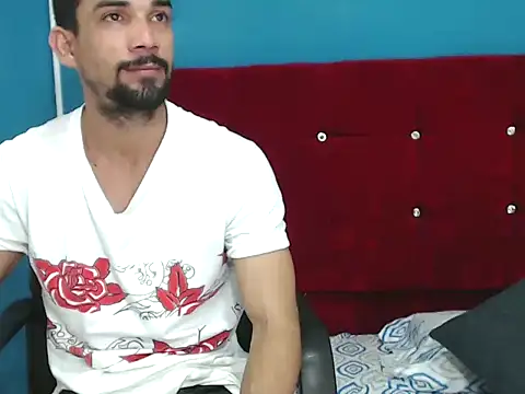 ryan musclexxx online show from December 26, 3:16 am