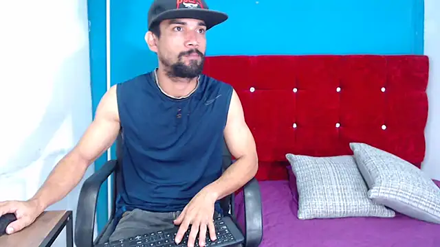 ryan musclexxx online show from January 17, 2:50 am