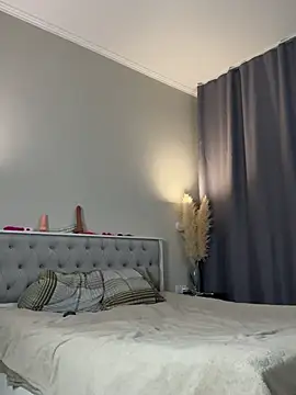 Snapshot of valery_exbi chatting on February 4, 9:20 pm valery exbi online show from February 4, 9:20 pm