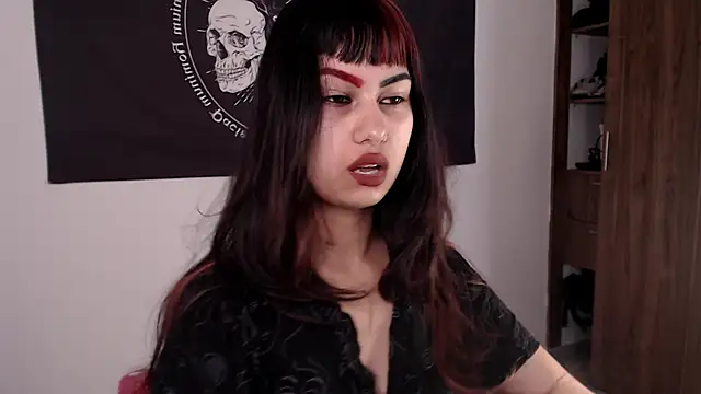 Snapshot of Little-Lucifer chatting on June 26, 5:17 pm Little-Lucifer online show from June 26, 5:17 pm