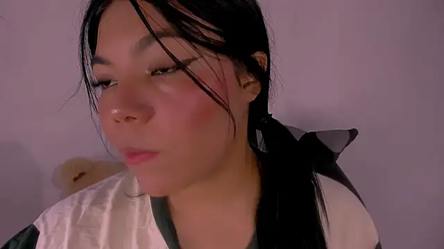 Snapshot of veky_saliva01 chatting on December 15, 11:20 pm veky saliva01 online show from December 15, 11:20 pm