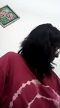 mamakarma1403 online show from February 3, 7:31 pm