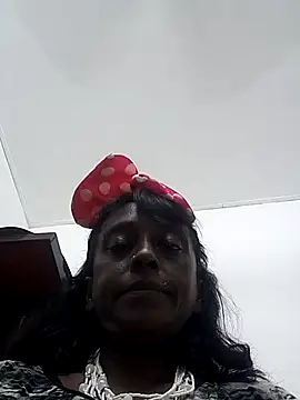 mamakarma1403 online show from February 15, 10:44 am