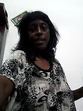 mamakarma1403 online show from February 15, 8:43 pm