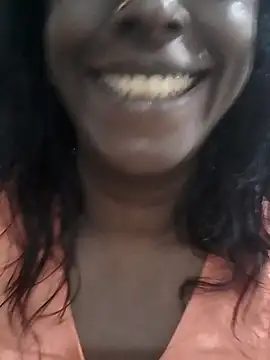 mamakarma1403 online show from March 5, 3:40 pm