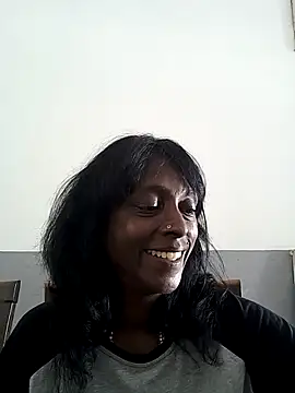 mamakarma1403 online show from March 8, 3:39 am