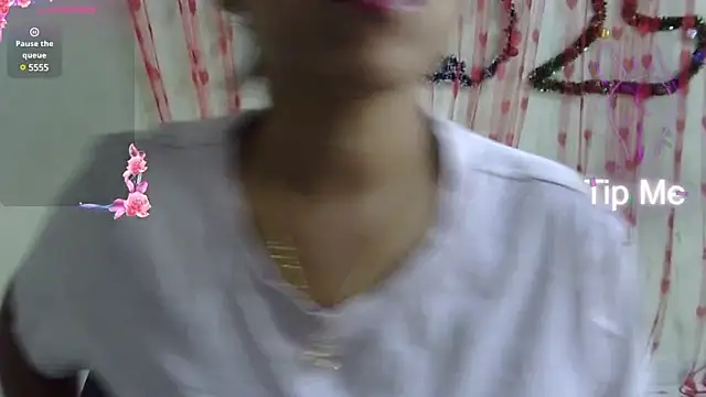 Preeti-Sexy online show from March 20, 10:43 am