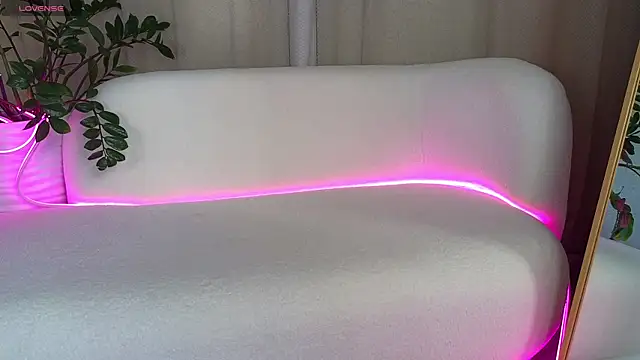 Snapshot of AliceBrayan chatting on March 22, 5:17 am AliceBrayan online show from March 22, 5:17 am