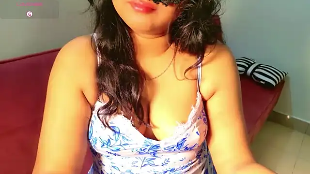 Winterblue  online show from February 10, 6:56 pm