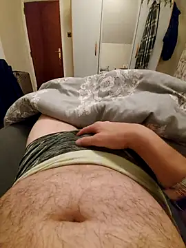 Snapshot of pascalino100 chatting on October 9, 2:20 am pascalino100 online show from October 9, 2:20 am