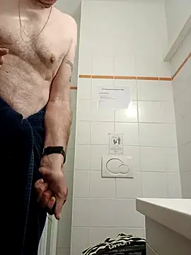 pascalino100 online show from April 16, 5:52 am