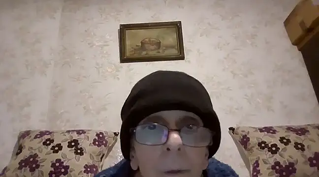 mariusica1xh online show from February 13, 2:23 am