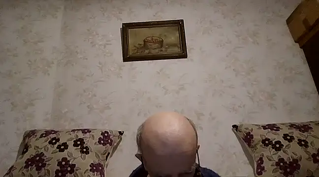 mariusica1xh online show from March 8, 2:12 am