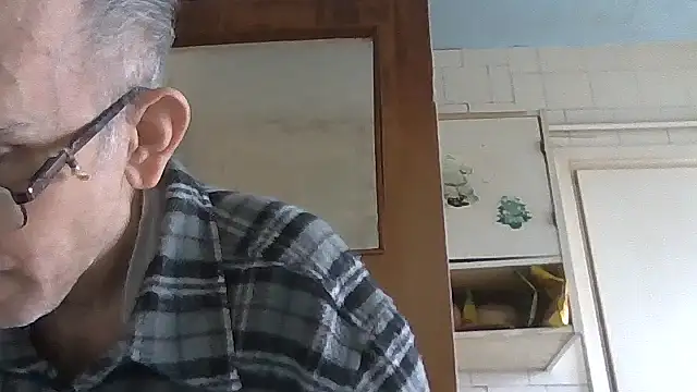 mariusica1xh online show from February 12, 1:28 pm