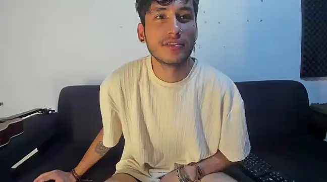 Henrikk senn online show from December 3, 9:55 am